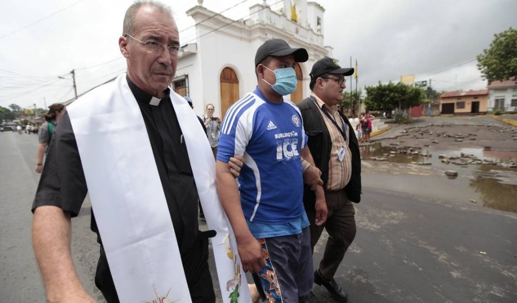 Padre Edwin Román confirma que deja parroquia San Miguel de Masaya, iglesia  nombra a sustituto